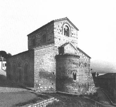 Рис. 17-8. Церковь «Св. Врачи», Костур (Кастория, Греция). Вид с юго-востока.